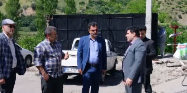 بازدید مهندس اکبرنژاد از ساختمان تجاری‌مسکونی میدان شهید سلیمانی